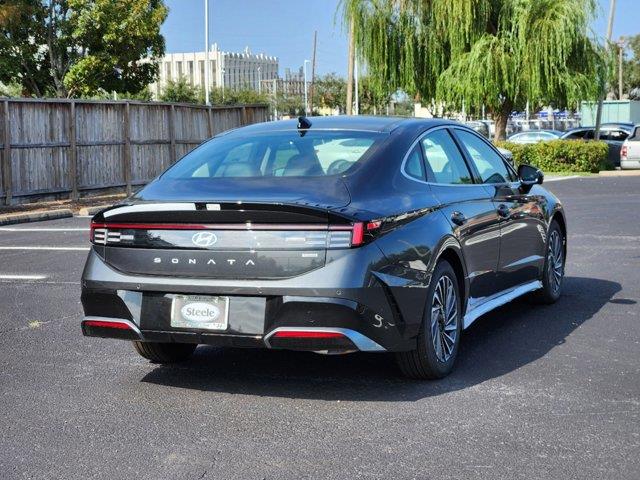 2024 Hyundai Sonata Hybrid Limited 3