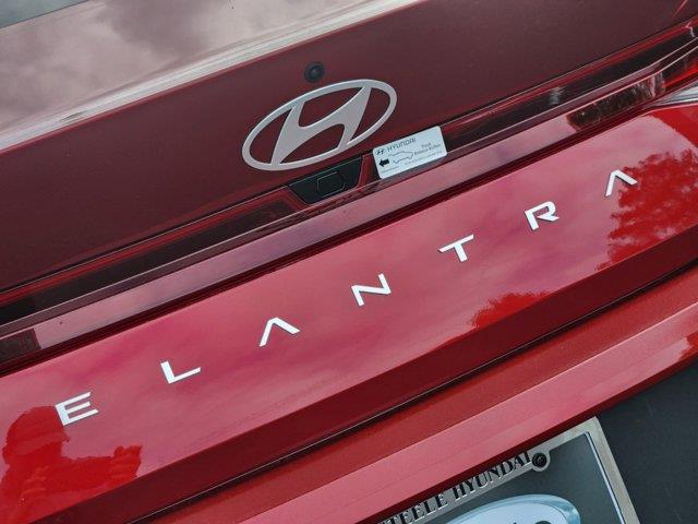 2024 Hyundai Elantra SEL 8