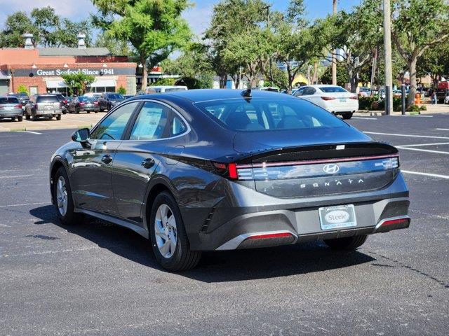 2025 Hyundai Sonata SE 4