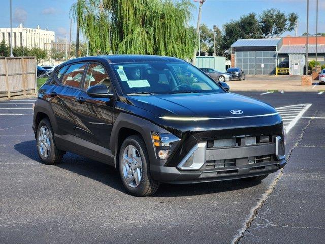 2025 Hyundai Kona SE 2