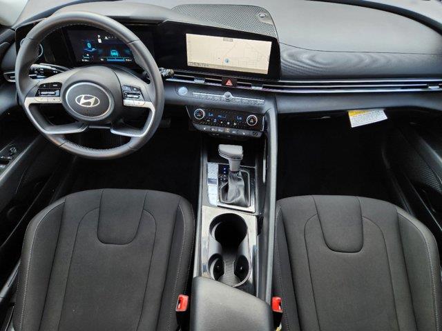 2024 Hyundai Elantra SEL 27