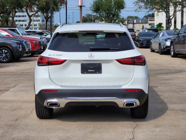 2023 Mercedes-Benz GLA GLA 250 6