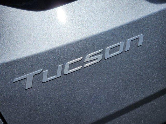 2025 Hyundai Tucson SE 8