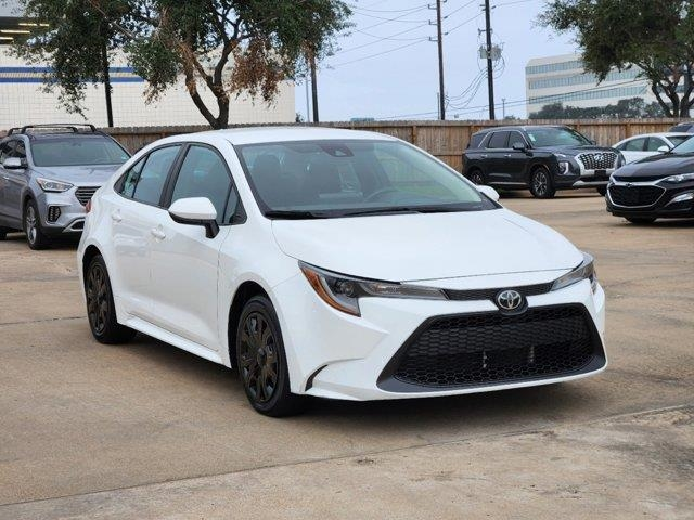 2022 Toyota Corolla LE 3