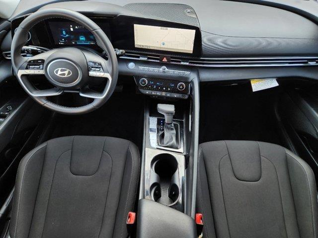 2024 Hyundai Elantra SEL 27