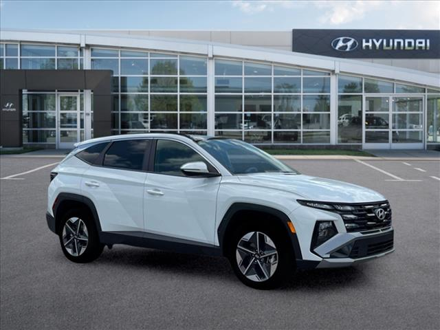 2025 Hyundai Tucson Hybrid SEL Convenience 10