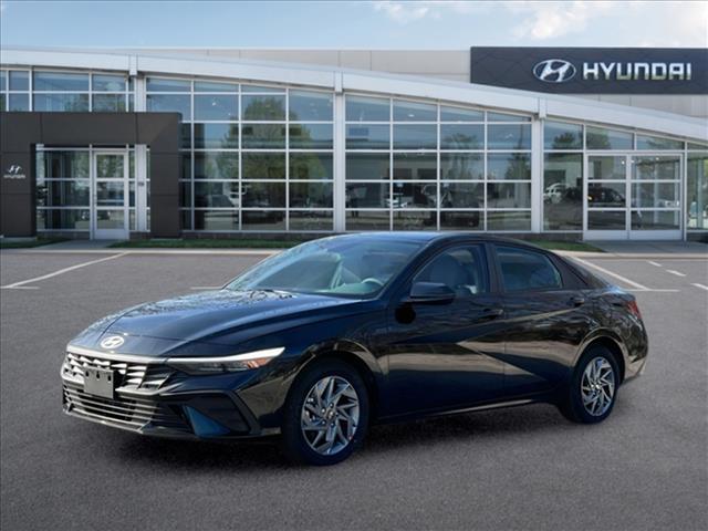 2025 Hyundai Elantra Hybrid Blue 2