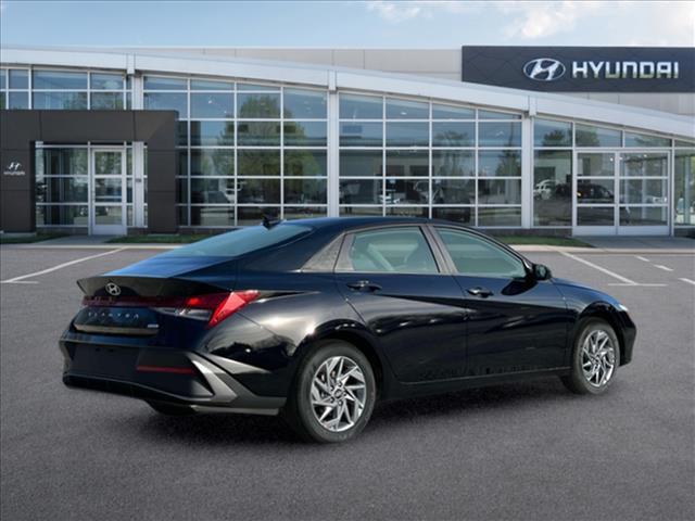 2025 Hyundai Elantra Hybrid Blue 8