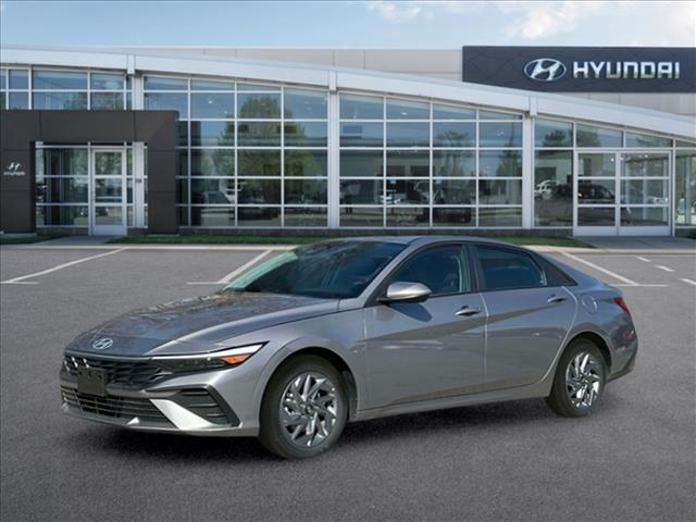 2024 Hyundai Elantra SEL 2