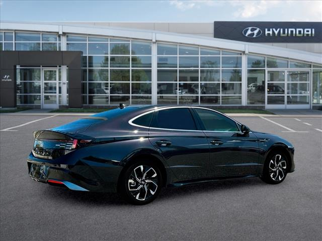 2024 Hyundai Sonata SEL 8