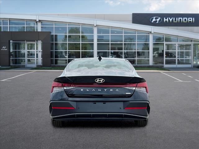 2025 Hyundai Elantra Hybrid Limited 6