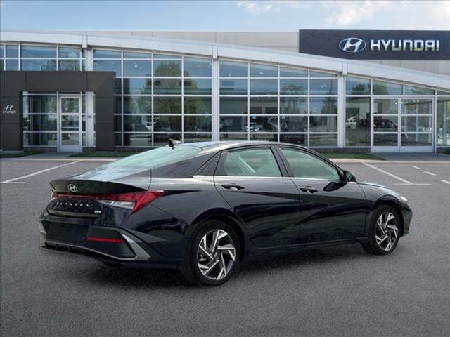 2025 Hyundai Elantra Hybrid Limited 9