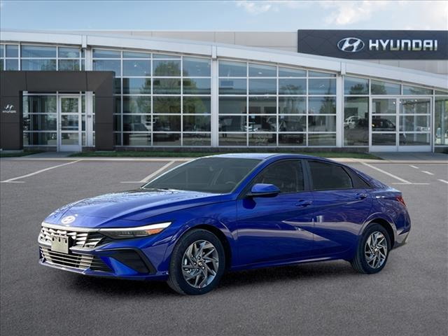 2024 Hyundai Elantra SEL 2