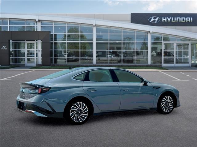 2024 Hyundai Sonata Hybrid Limited 8