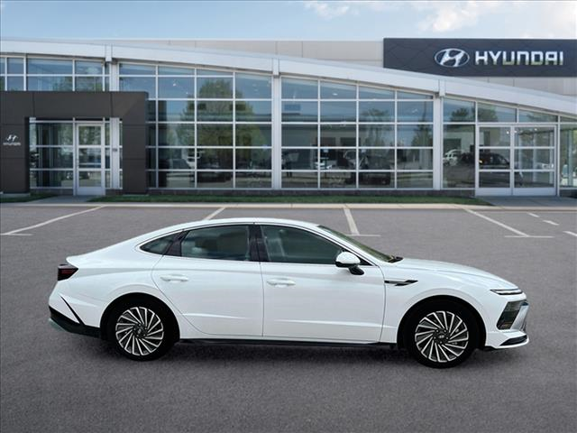 2024 Hyundai Sonata Hybrid SEL 9