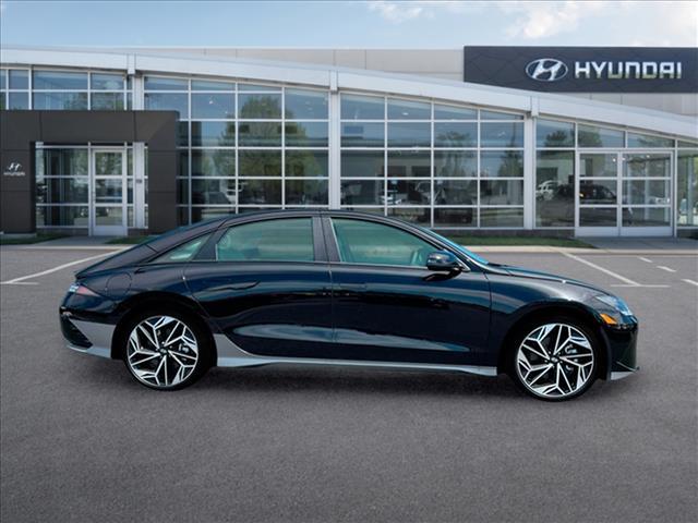 2025 Hyundai IONIQ 6 SEL 9