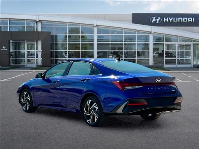 2025 Hyundai Elantra Limited 5