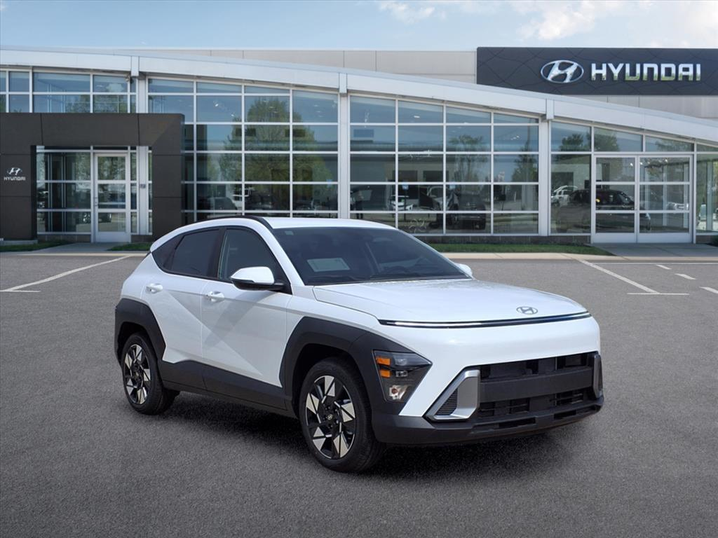 2025 Hyundai Kona SEL 3