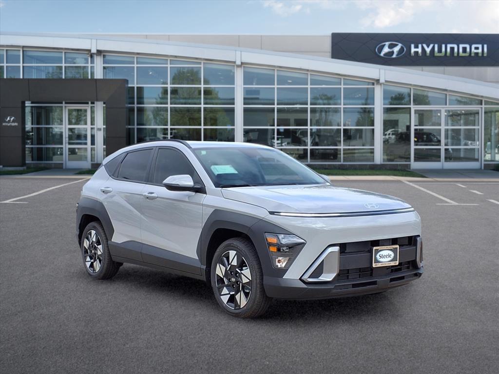 2025 Hyundai Kona SEL 3