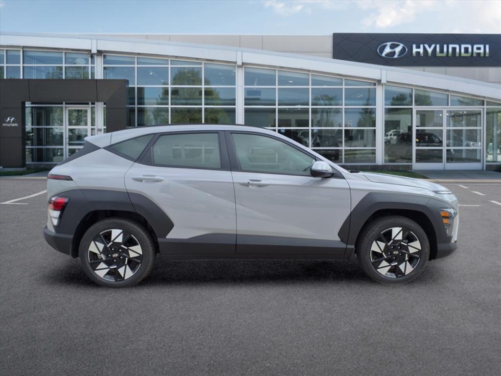 2025 Hyundai Kona SEL 4