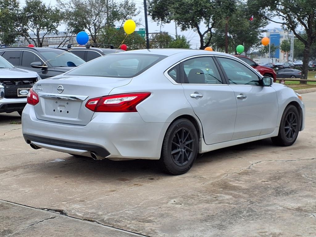 2017 Nissan Altima 2.5 S 5