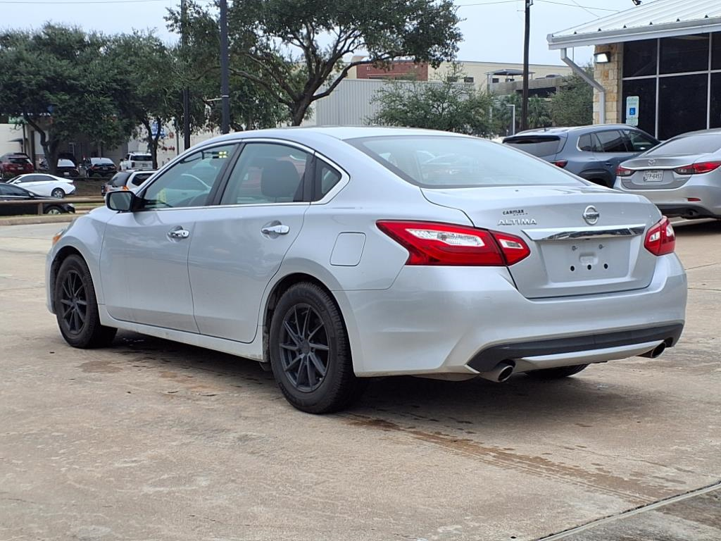 2017 Nissan Altima 2.5 S 7