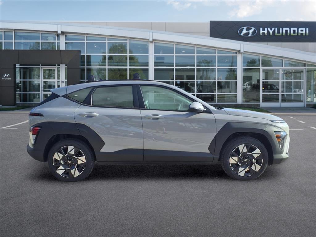 2025 Hyundai Kona SEL Convenience 4