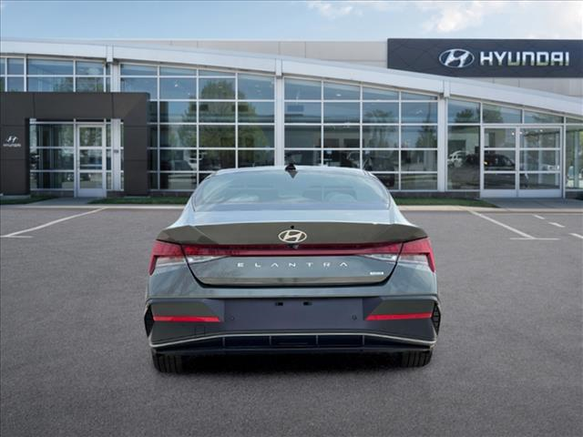 2025 Hyundai Elantra Hybrid Limited 6