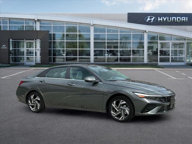 2025 Hyundai Elantra Hybrid Limited 10