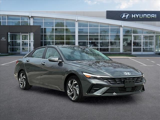 2025 Hyundai Elantra Hybrid Limited 11