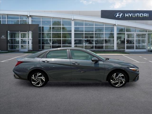 2024 Hyundai Elantra SEL 9