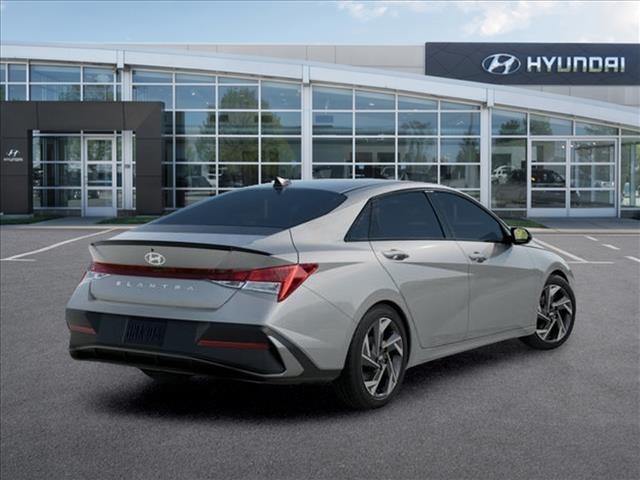 2025 Hyundai Elantra SEL Sport 4