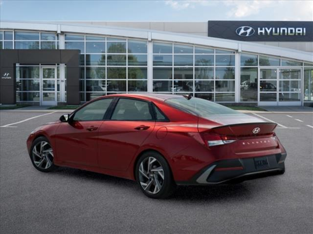 2025 Hyundai Elantra SEL Sport 5