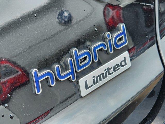 2017 Hyundai Sonata Hybrid Limited 13