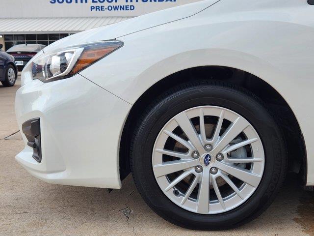 2018 Subaru Impreza Premium 8