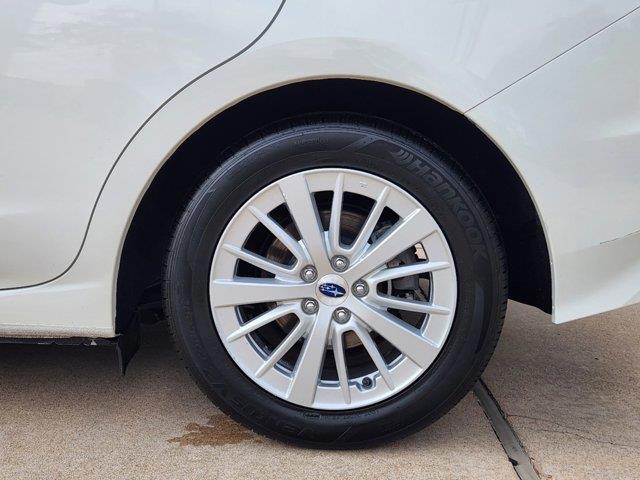 2018 Subaru Impreza Premium 10