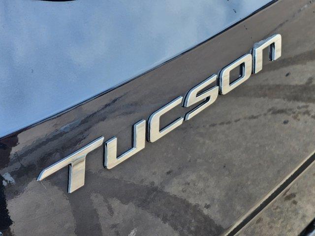 2023 Hyundai Tucson Hybrid Limited 12