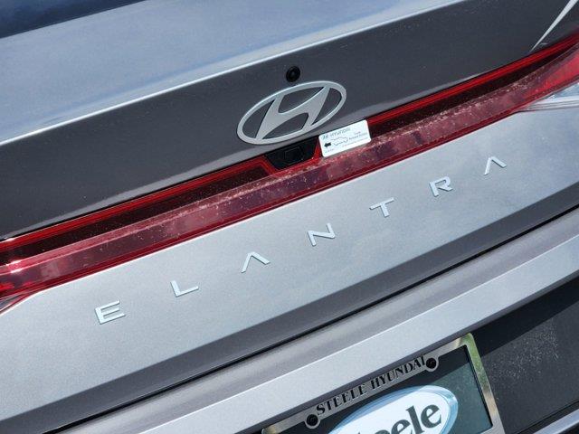 2024 Hyundai Elantra SEL 8