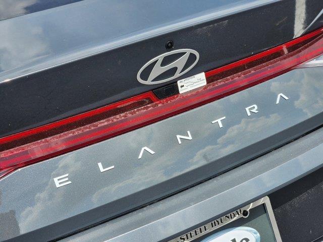 2024 Hyundai Elantra SEL 8