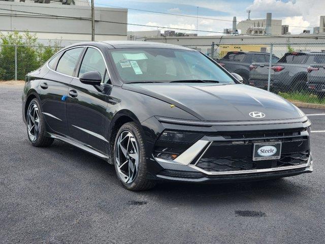 2024 Hyundai Sonata SEL 2