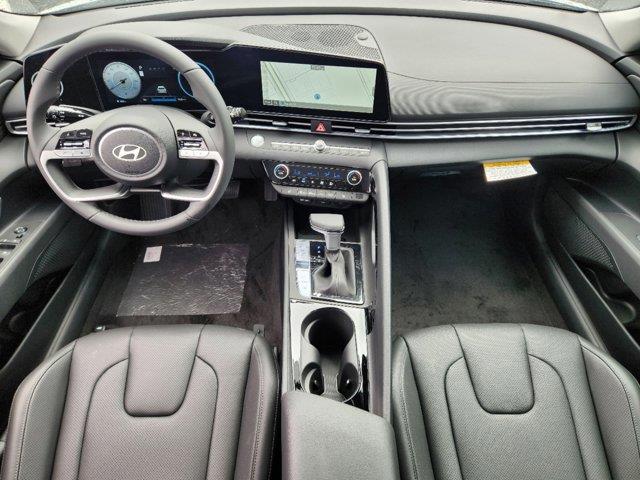 2024 Hyundai Elantra Limited 19