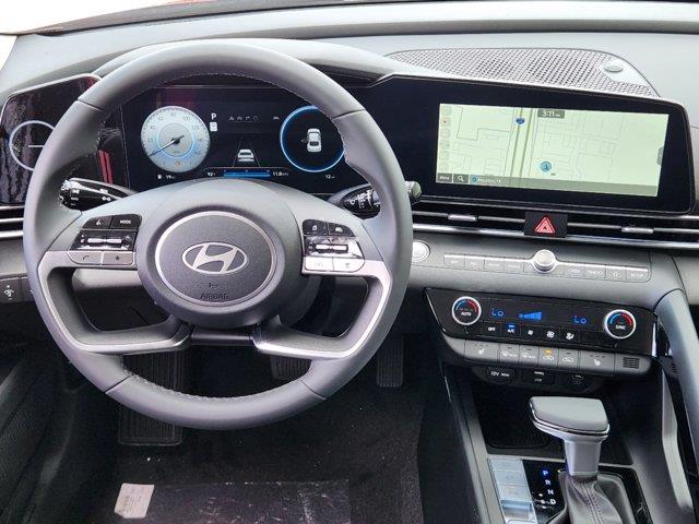 2024 Hyundai Elantra Limited 20