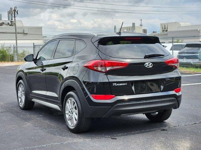 2017 Hyundai Tucson SE 7