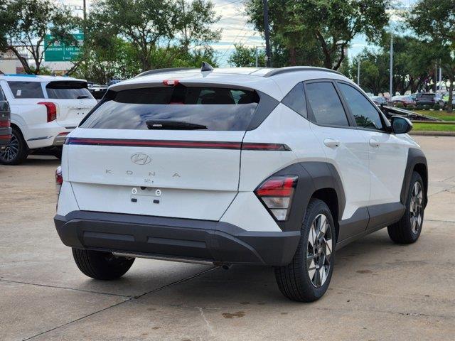 2024 Hyundai Kona SEL 3