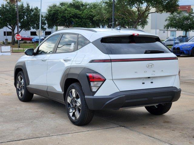 2024 Hyundai Kona SEL 4