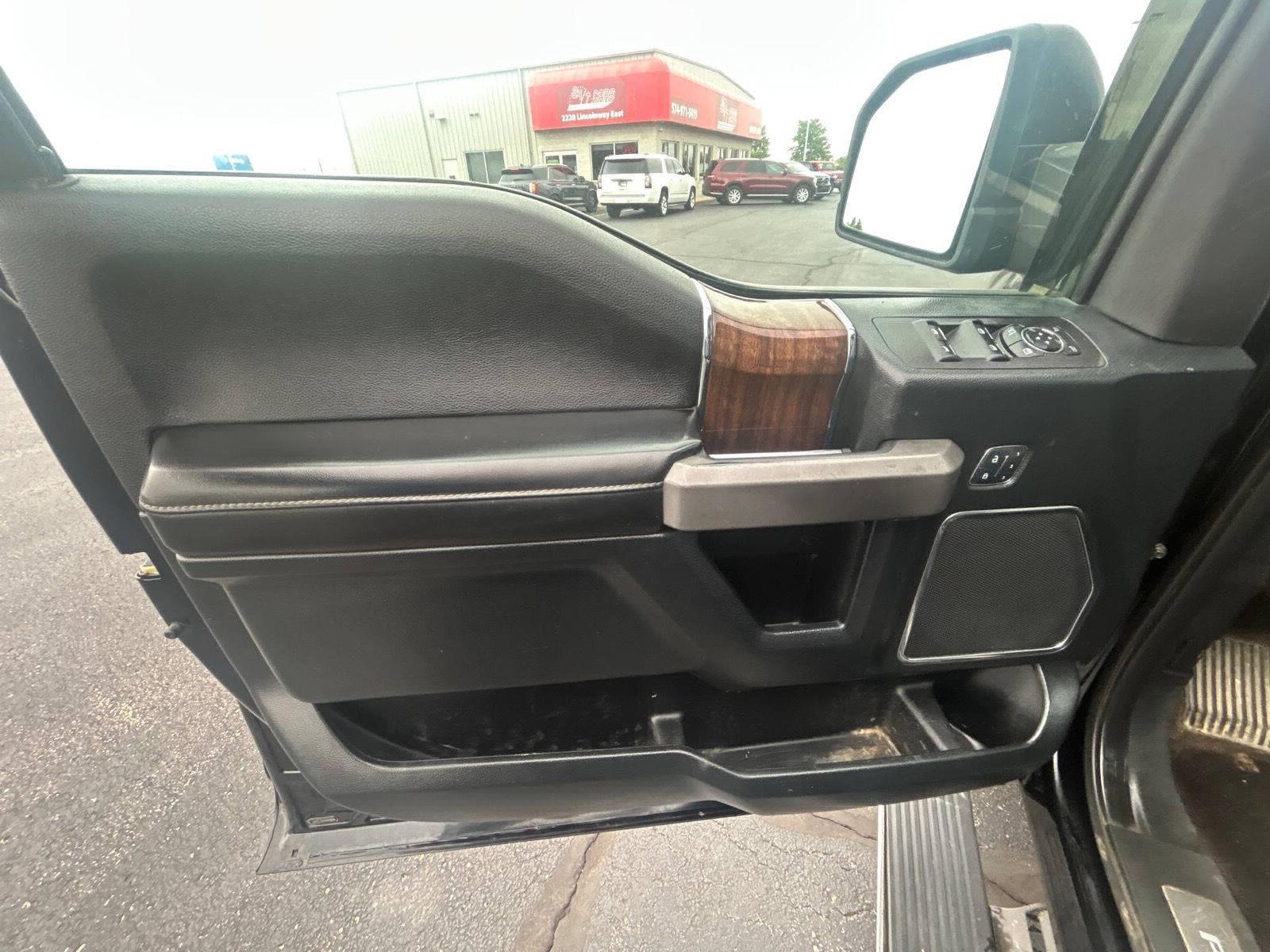 Shop 24/7 Cars
