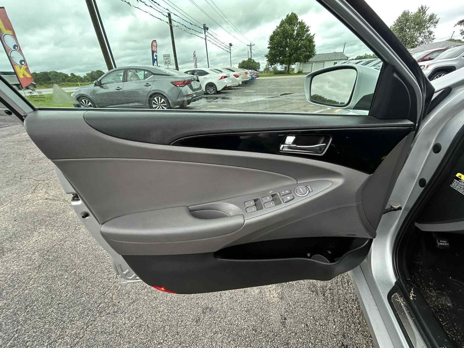 Shop 24/7 Cars