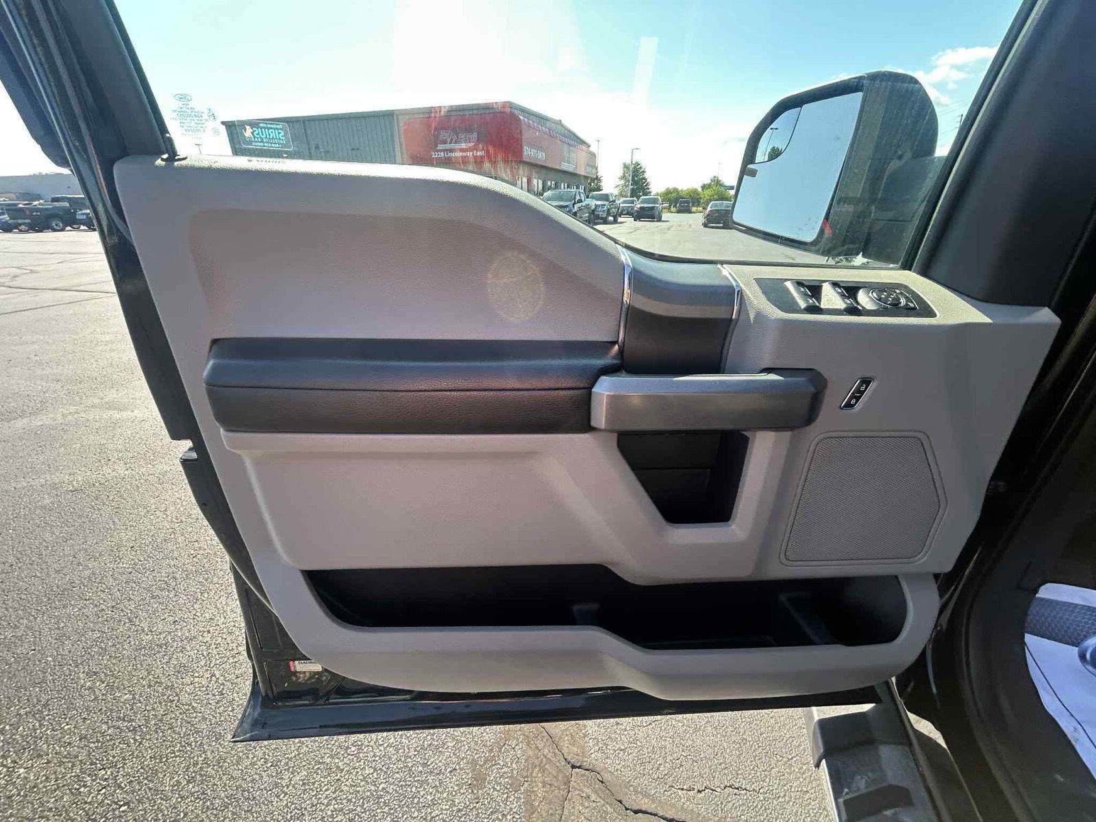 Shop 24/7 Cars