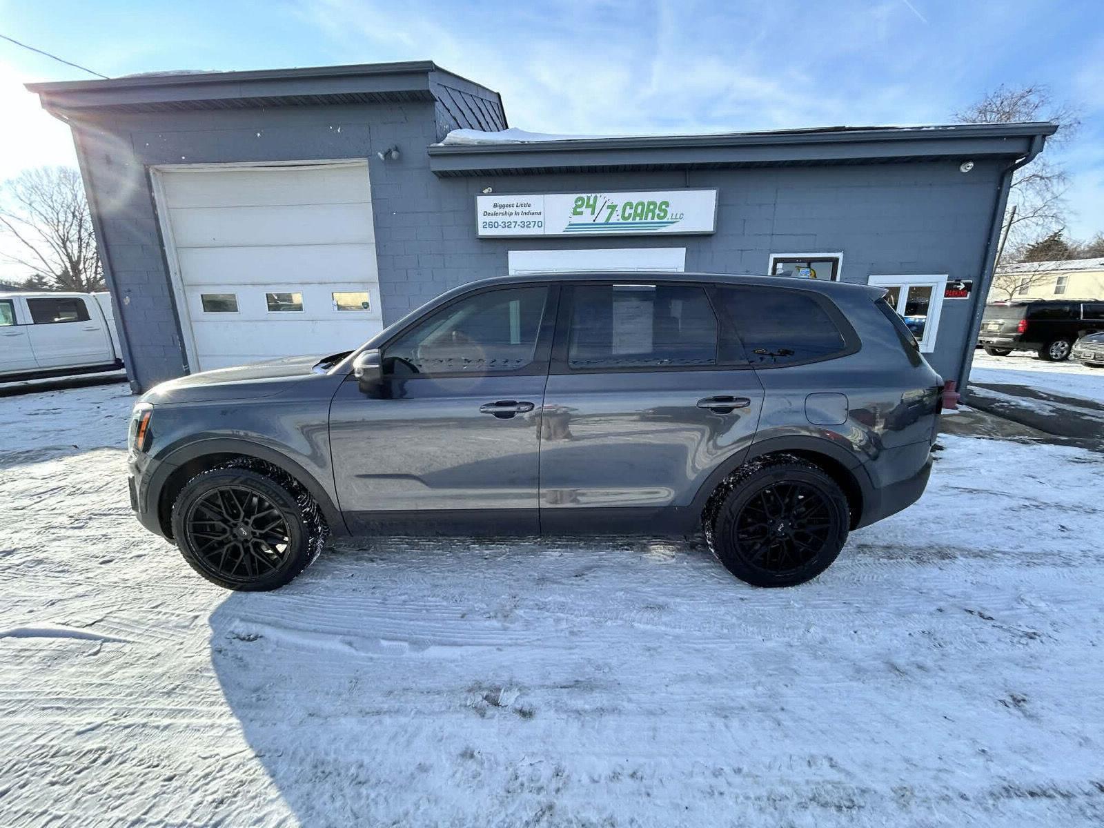 2022 Kia Telluride LX - Photo 6
