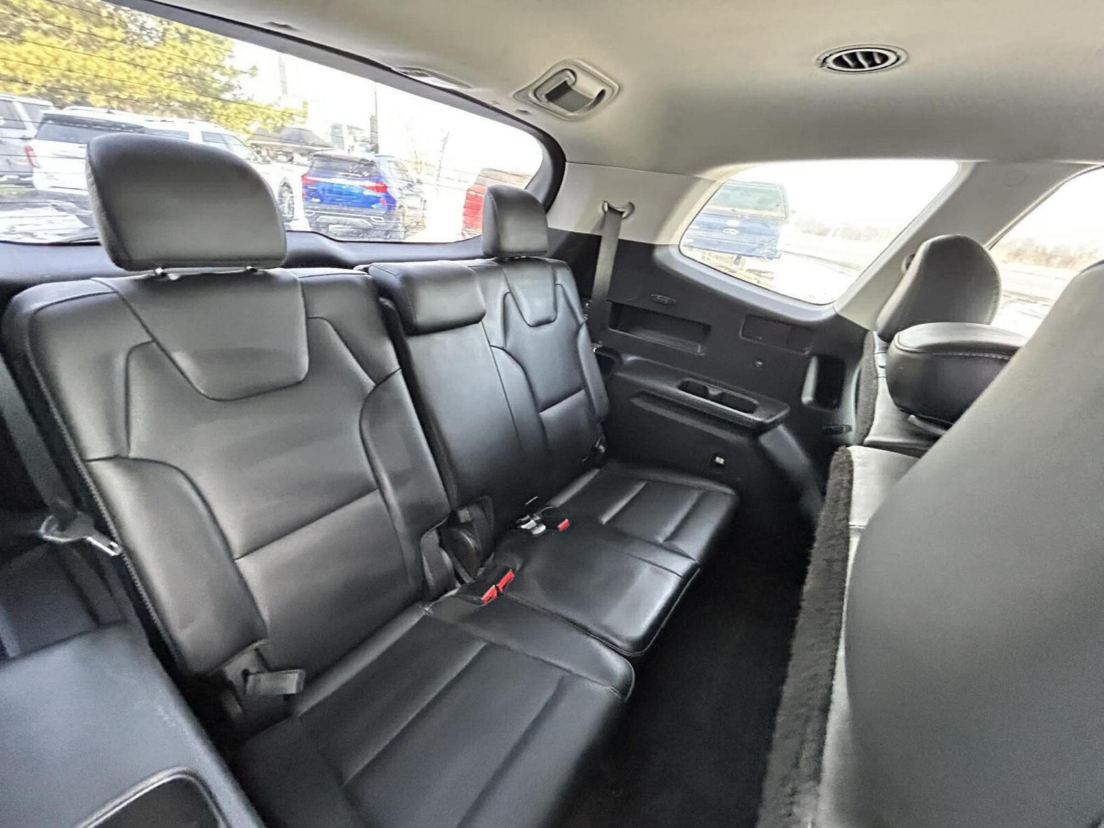 2022 Kia Telluride LX - Photo 19